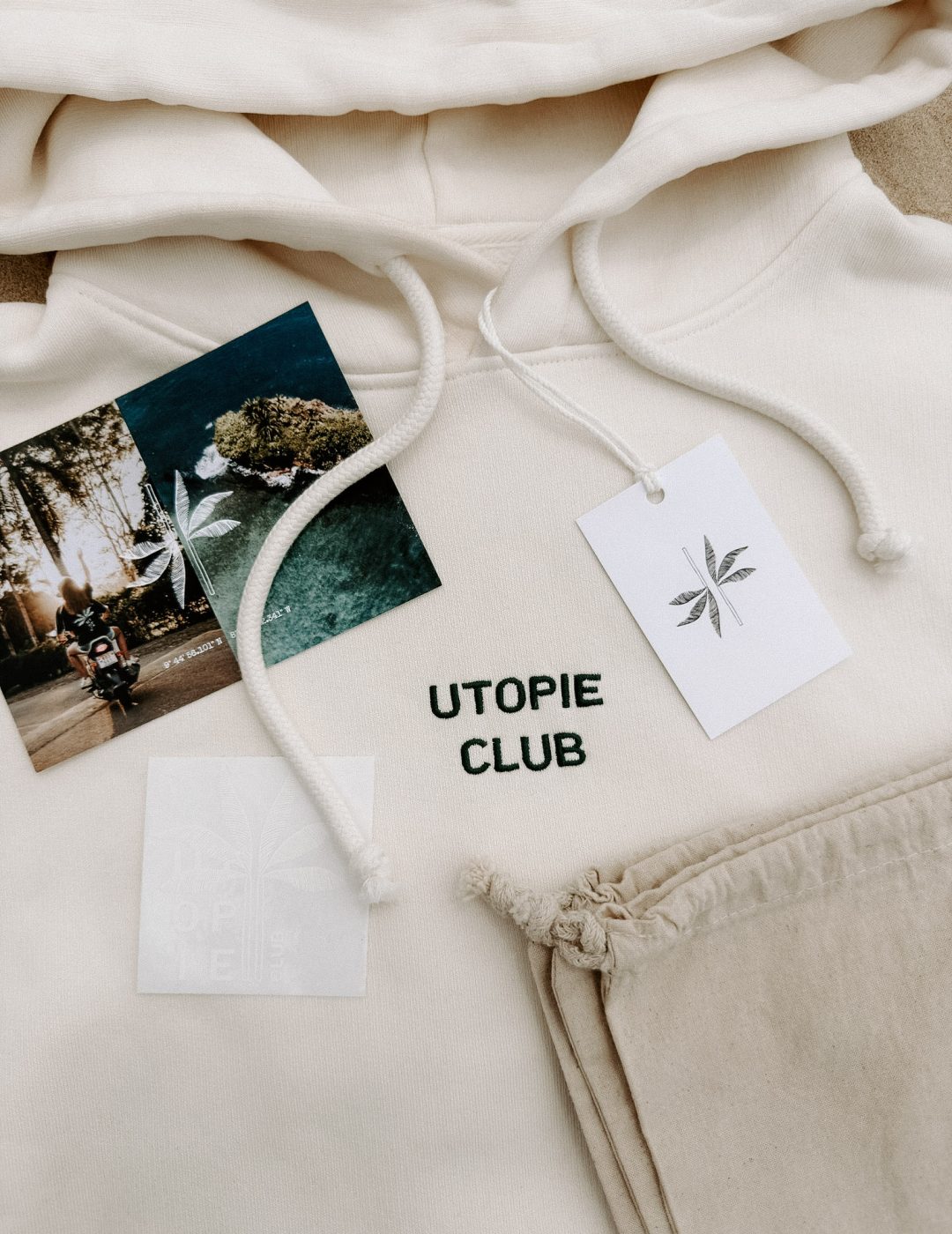 illustration vêtements et packaging